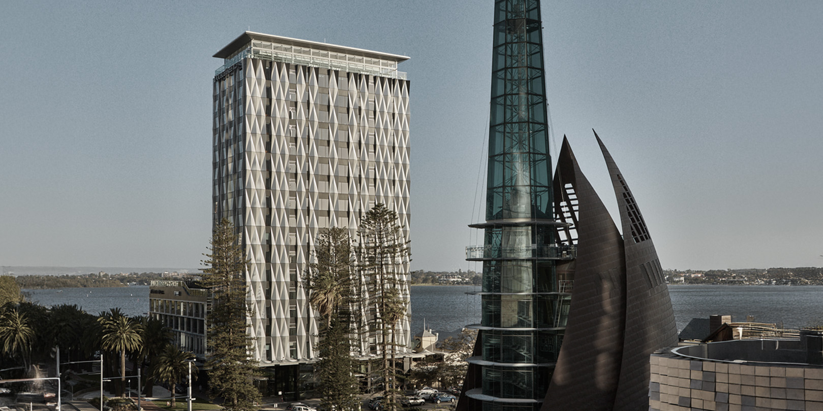 DoubleTree Perth Waterfront